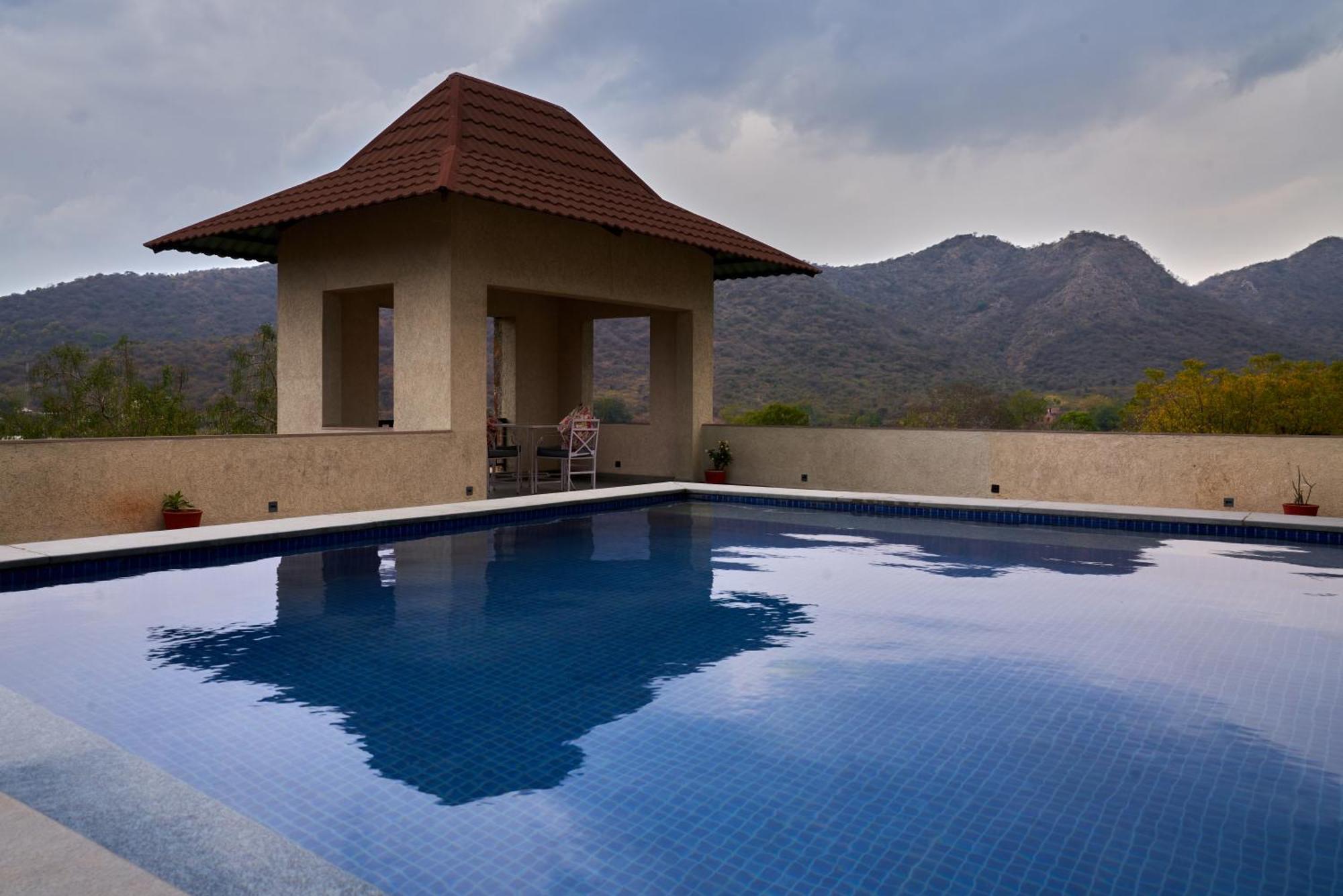 The Hunting Lodge Resort Udaipur - Villas & Pool Dabok Kültér fotó