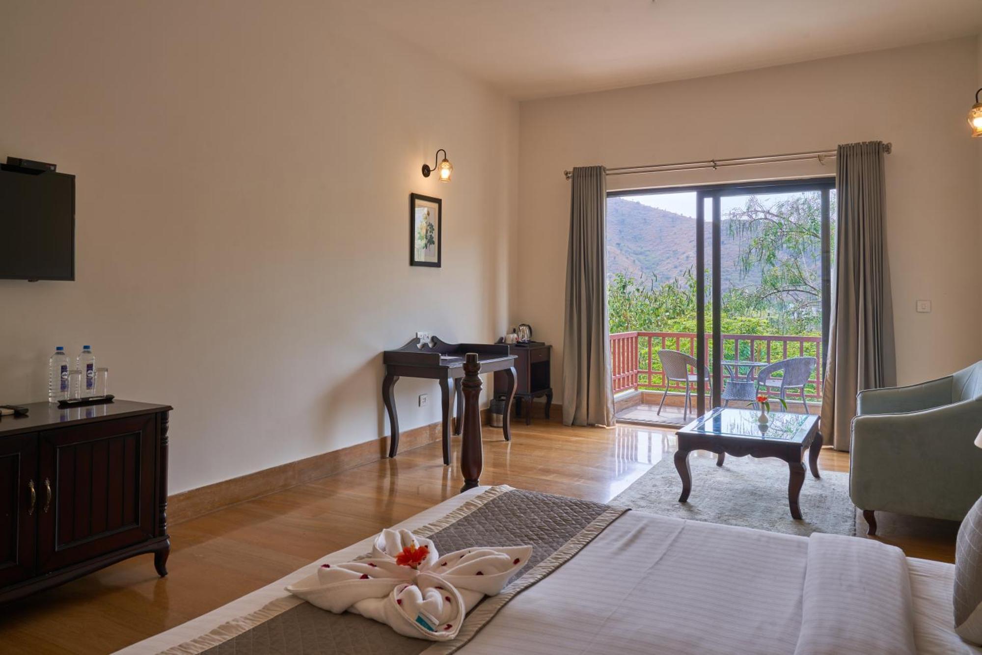 The Hunting Lodge Resort Udaipur - Villas & Pool Dabok Kültér fotó
