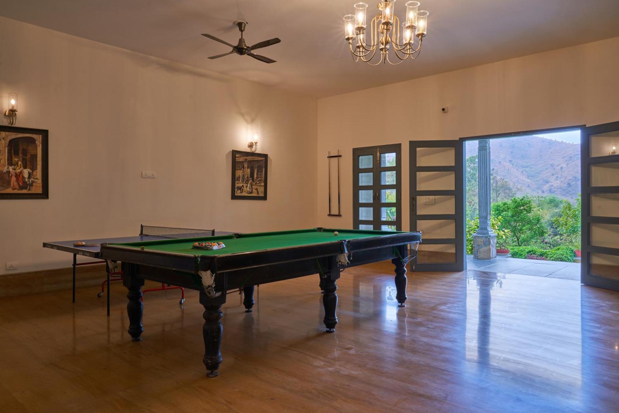 The Hunting Lodge Resort Udaipur - Villas & Pool Dabok Kültér fotó