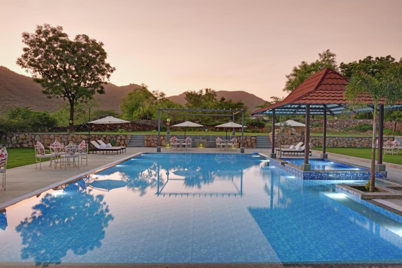 The Hunting Lodge Resort Udaipur - Villas & Pool Dabok Kültér fotó