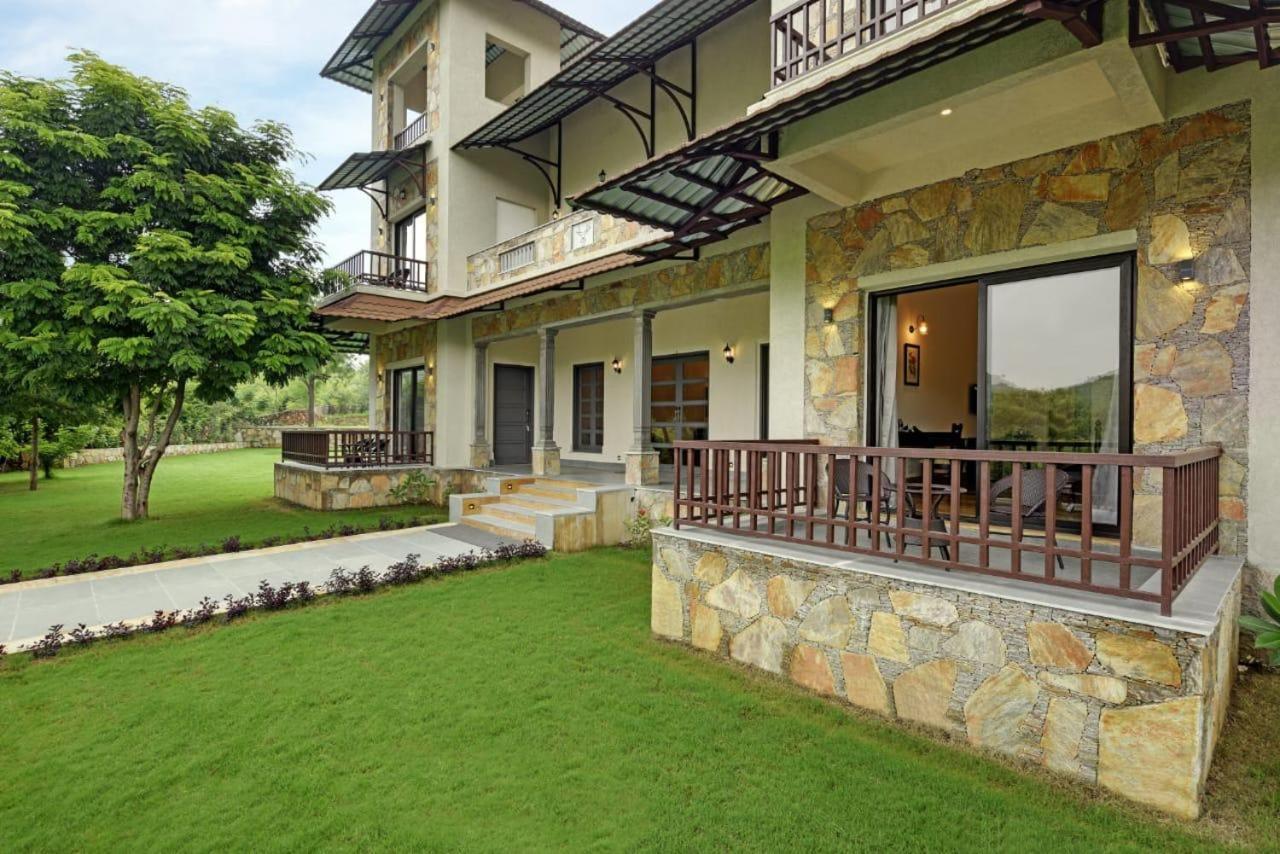 The Hunting Lodge Resort Udaipur - Villas & Pool Dabok Kültér fotó