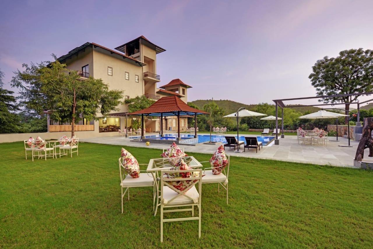 The Hunting Lodge Resort Udaipur - Villas & Pool Dabok Kültér fotó